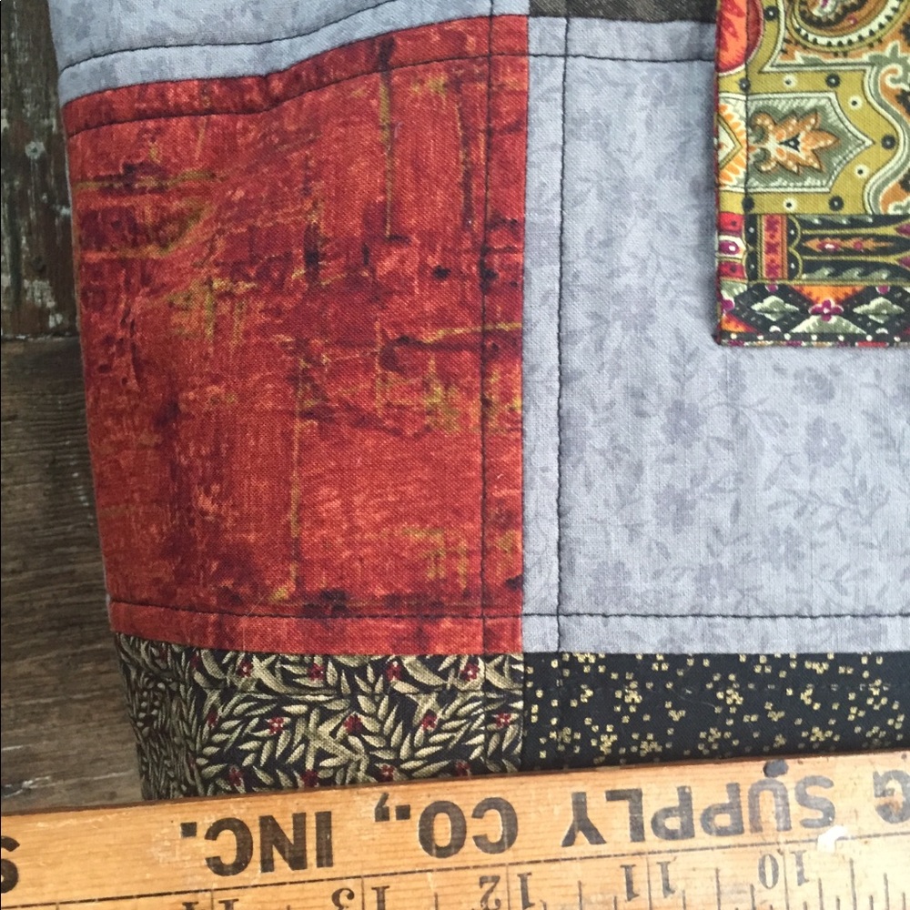 🌞🌛✨Beautiful Handmade quilted Tote Craftsmanship - Picture 5 of 7